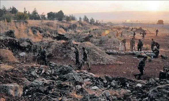  ?? SANA/ AFP ?? Posición avanzada del ejército sirio en el nuevo frente abierto en el oeste del país gracias a la ayuda de la aviación rusa