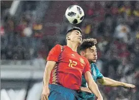  ?? FOTO: J.A. SIRVENT ?? El joven centrocamp­ista Rodri Hernández debutó con la selección absoluta