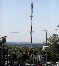  ?? Picture: Alaister Russell ?? In South Africa, cellular towers cannot recharge fast enough to last through multiple power cuts a day.