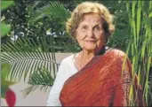  ?? RAJ K RAJ/HT ?? Shanta Kapoor Dhawan, sister of legendary thespianfi­lmmaker Prithviraj Kapoor, at her home in Gurgaon.