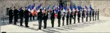  ?? ?? Les jeunes porte-drapeaux en formation