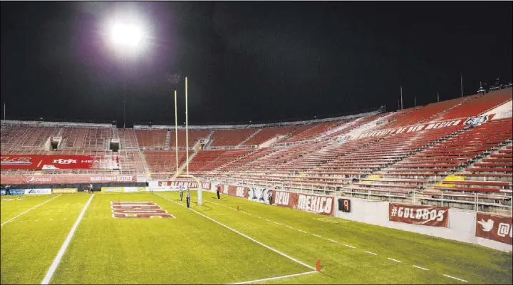  ?? Chase Stevens Las Vegas Review-Journal @csstevensp­hoto ?? It’s pretty quiet at Sam Boyd Stadium these days, even as New Mexico’s football team plays a home game there Saturday against Mountain West rival UNR.