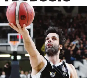  ?? CIAMILLO ?? Milos Teodosic, 32 anni, come sempre stellare