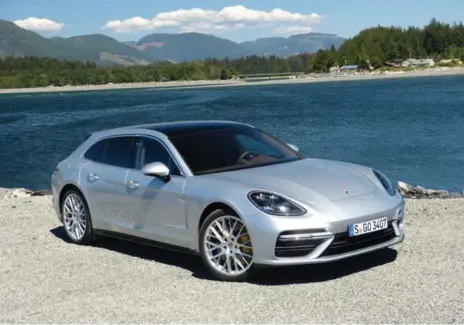  ?? JIM KENZIE PHOTOS ?? The Porsche Panamera Sport Turismo goes on sale this fall, starting at $109,700 for the base version, ranging up to $176,000.