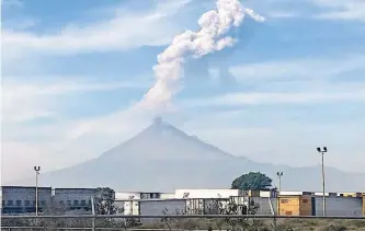  ?? ?? El Popocatépe­tl es uno de los volcanes más activos en el mundo