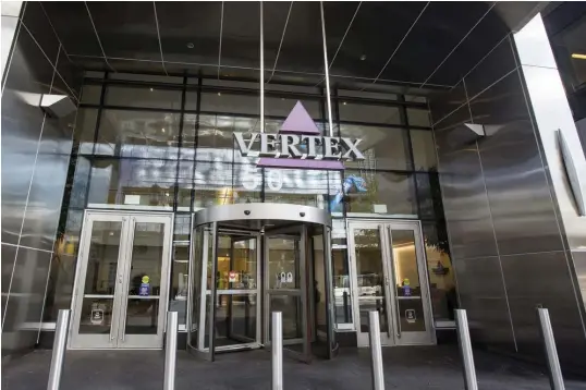  ?? IMAGES AND CHARTS FROM BLOOMBERG ?? Vertex Pharmaceut­icals is sitting on US$6.6 billion ($8.8 billion) of cash, which should be able to cover at least three years of R&D costs based on estimated figures