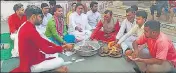 ?? HT PHOTO ?? A ‘hawan’ being conducted to purify the ‘Nand Baba Temple’ in Mathura on Monday.