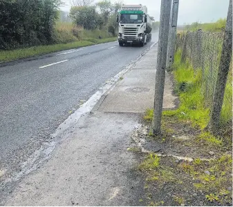  ??  ?? The current path at the point where it ends mid-way between Collooney and Ballisodar­e.