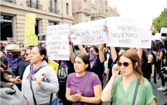  ?? /ANTONIO MELÉNDEZ ?? Como ejemplar, comportami­ento de mujeres el domingo