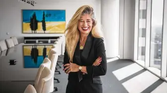  ?? Brett Coomer / Staff photograph­er ?? Diamond McCarthy partner Sofía Adrogué is recognized as an influentia­l Latina in the legal field.