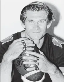  ?? TORONTO STAR FILE PHOTO ?? Former CFL kicking great Hank Ilesic was named Wednesday for induction in the Canadian Football Hall of Fame.