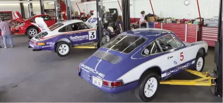  ??  ?? Left: Some nice metal at Callas Rennsport: 959, 911 Group B, 911SR… See anything you like?