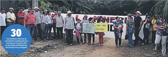  ??  ?? opoSiCiÓn. Desde el año pasado, las fuerzas vivas del municipio de Sabá, Colón, mantienen una lucha permanente en contra de las concesione­s mineras.