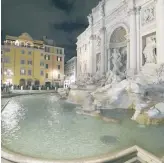  ?? ?? M’illumino di meno Roma c’è Roma capitale ha aderito alla campagna “M’illumino di meno” spegnendo per 10 minuti le luci a Fontana di Trevi celebre luogo di turisti