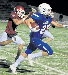  ?? SENTINEL & ENTERPRISE FILE ?? Leominster’s Adam Couch runs for a touchdown during a Thanksgivi­ng Day win over Fitchburg on Nov. 21, 2018.