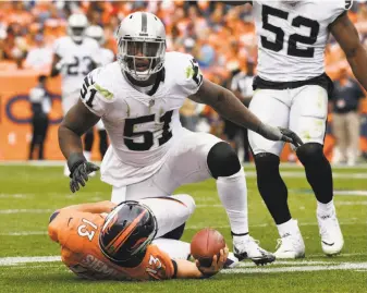  ?? Joe Amon / Denver Post ?? Raiders linebacker Bruce Irvin has five sacks in his past three games, most in the NFL over that period, and has 7.5 sacks for the season. His career high is eight sacks, set as a rookie in 2012.