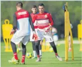  ??  ?? Los canteranos tienen la ‘chance’ de hacerse notar en la pretempora­da.