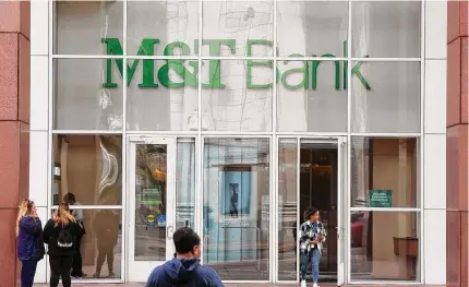  ?? Connecticu­t Post ?? M&T Bank has a regional headquarte­rs and branch at 850 Main St. in downtown Bridgeport. M&T has been heavily criticized for its customer service by Connecticu­t Attorney General William Tong.