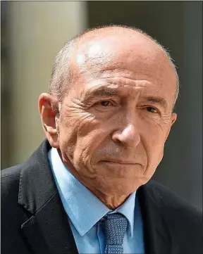  ??  ?? Le ministre de l’Intérieur Gérard Collomb, le 28 juillet, à l’Elysée.