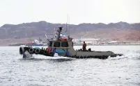  ?? (Amir Cohen/Reuters) ?? A NAVY VESSEL patrols off the shore of Eilat.