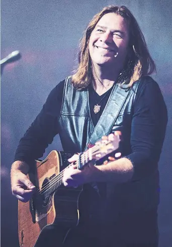  ?? DAVID HOWELLS ?? Alan Doyle brings his "Rough Side Out" tour to Mississaug­a's Living Arts Centre on Friday, followed by Toronto's Danforth Music Hall Nov. 27 and 28.