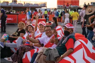  ?? ?? Thousands joined in the excitement to celebrate the beautiful game in a state-of-the-art, immersive atmosphere.