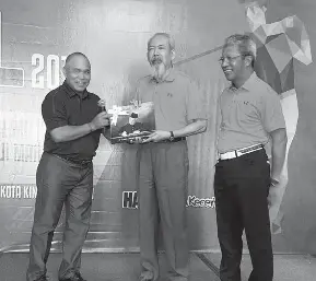 Tiket ke Old Trafford di AGM MUSC Sabah-SRD - PressReader