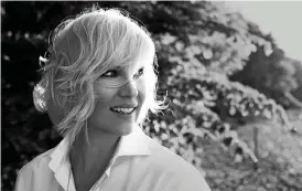  ?? Bild: PRESSBILD ?? PÅ SKIVA. 2013 släppte Jenny plattan Z, där hon tolkar ett knippe Monica Zetterlund-låtar.