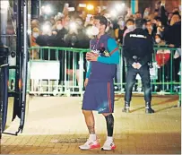  ?? EFE ?? Interés. El argentino Lionel Messi en su llegada al estadio Nuevo Arcángel.