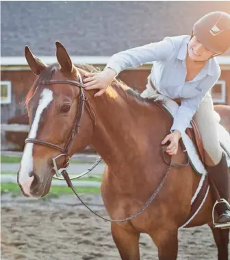  ??  ?? With some careful time management, you can still balance your horsey habit with the back-to-school routine.