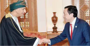  ?? ?? HH Sayyid Fahd bin Mahmood al Said receives Dr Qu Dongyu, Director-general of Food and Agricultur­e Organizati­on, in Muscat on Thursday.