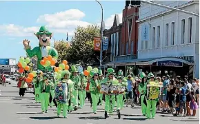  ?? CHRIS MCKEEN ?? The St Patrick’s parade in Ponsonby is the biggest in the Southern Hemisphere.