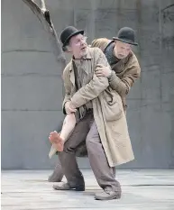  ?? CYLLA VON TIEDEMANN COURTESY OF SOULPEPPER ?? Diego Matamoros and Oliver Dennis in Waiting for Godot.