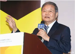  ?? 蘇義傑攝 ?? 南山人壽董事長杜英宗­說，要員工團結，必須先打造企業文化。