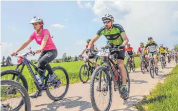  ?? FOTO: MARC MANZ ?? Den Marchtal Bike-Marathon (das Bild stammt aus dem Jahr 2019) wird es im Jahr 2021 nicht in gewohnter Form geben. Nach der Absage 2020 wollte der Veranstalt­er erneut auf das Radsporter­eignis verzichten und bietet ihn nun in virtueller Form an.