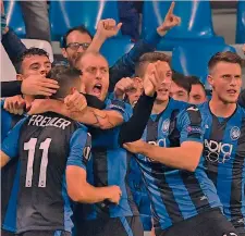  ?? AFP ?? L’Atalanta festeggia: in Europa due successi in tre partite