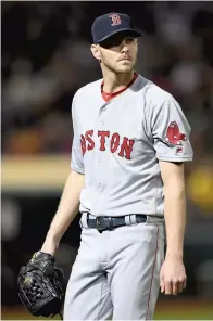  ??  ?? Les Red Sox avaient acquis l’excellent lanceur Chris Sale des White Sox pendant la saison morte. PHOTO D’ARCHIVES, AFP