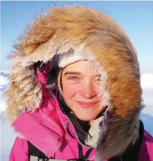  ??  ?? Wolf fur lining Jade’s hood breaks up the wind, creating a microclima­te around her face (above left). Cameraman Petter Nyquist follows Paul and Jade (right, top: L–R), forced at times to zig-zag around ice cracks (above). Only once did guide Eric...