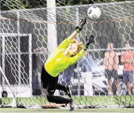  ?? D.A. VARELA dvarela@miamiheral­d.com ?? MAST Academy goalkeeper Jorge Feijoo misses the block on a penalty kick by the Key West Conchs during a Region 4-4A quarterfin­al on Wednesday.