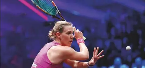  ?? Courtesy: Organiser ?? Laura Massaro during last year’s women’s final match of the PSA Dubai World Series Finals. The 33-year-old Briton will face at least eight high-quality athletes with different traits, styles training styles and philosophi­es.