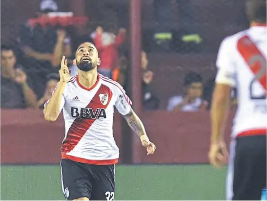  ?? daniel jayo ?? de nuevo con la banda roja, el volante anotó en el triunfo ante Lanús, por el campeonato de Primera