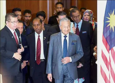  ??  ?? Honeymoon over: The talk is that Dr Mahathir’s patience has worn thin with some Cabinet ministers over allegation­s of maladminis­tration and abuse of power.