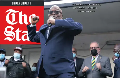  ?? | DOCTOR NGCOBO African News Agency (ANA) ?? JACOB Zuma’s corruption trial in Pietermari­tzburg was postponed till next week. Right: Suspended ANC secretary-general Ace Magashule speaks outside the court