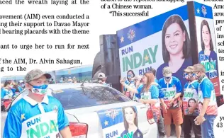  ?? PHOTOGRAPH BY ANALY LABOR FOR THE DAILY TRIBUNE @tribunephl_ana ?? SUPPORTERS of Mayor Sara Duterte merge along Edsa near the People’s Power Monument following a motorcade urging Mayor Sara Duterte to run in next year’s Presidenti­al electio