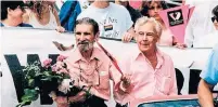  ?? ANDREW STAWICKI/TORONTO STAR FILE PHOTO ?? Jim Egan, left, and Jack Nesbit in 1995. Though Nesbit didn’t get spousal pension, their case establishe­d gay rights in Canada.