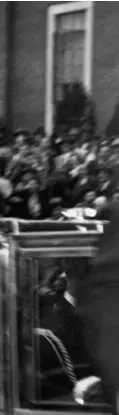  ?? Foto de Gerald R. Massie. ?? Harry Truman y Winston Churchill en un descapotab­le en Fulton, Misuri, donde este pronunció su célebre discurso sobre el “Telón de Acero”. 5 de marzo de 1946.