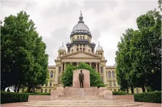  ?? ERIN HOOLEY/CHICAGO TRIBUNE 2020 ?? The Illinois Capitol building in Springfiel­d.