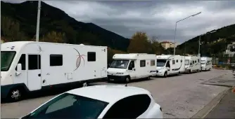  ?? ?? A Amélie les Bains, une aire de camping-cars en cours d’aménagemen­t