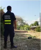  ?? ANDrÉS GArITA, COrrESPONS­AL ?? El cuerpo lo encontraro­n en un lote, en la ciudadela Manuel Mora.