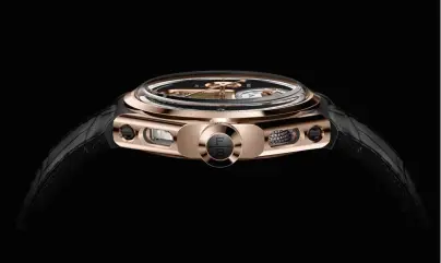  ??  ?? SIMPLY SLEEK Newly launched watch brand Ferdinand Berthoud’s FB 1 Chronomete­r in rose gold
